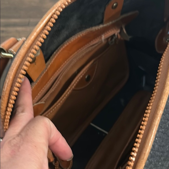 Dooney & Bourke Black and Tan Leather Satchel - Picture 5 of 11